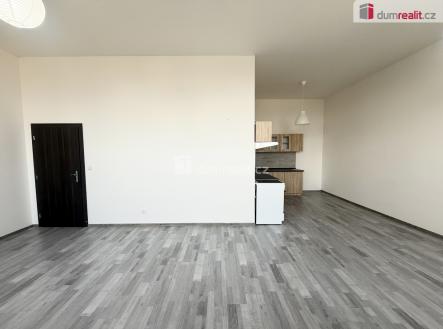 4 | Pronájem bytu, 2+kk, 83 m²