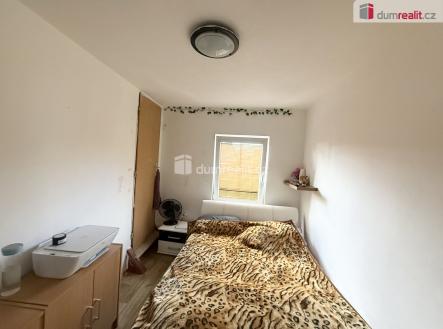 4 | Pronájem - dům/vila, 108 m²