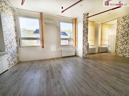 1 | Pronájem - kanceláře, 34 m²