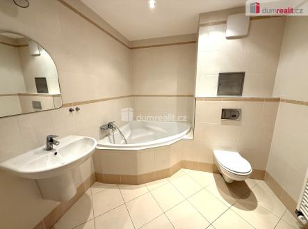 Pronájem bytu, 2+kk, 72 m²