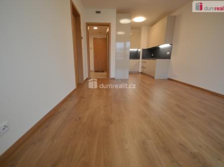 4 | Pronájem bytu, 2+kk, 56 m²
