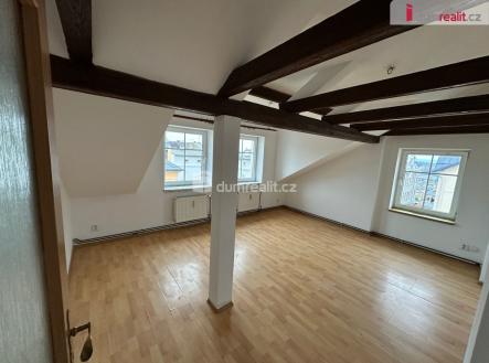 3 | Pronájem bytu, 2+1, 72 m²