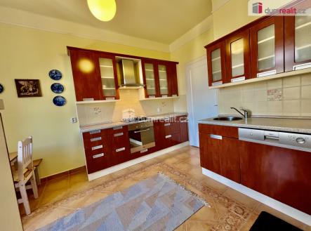 2 | Prodej bytu, 2+1, 82 m²