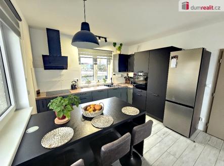 4 | Prodej - dům/vila, 85 m²