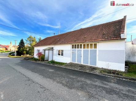 1 | Prodej - dům/vila, 180 m²