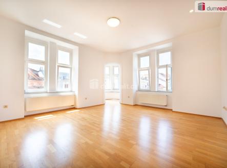 4 | Pronájem bytu, 3+kk, 93 m²