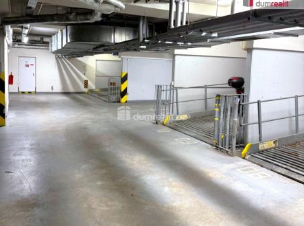 4 | Prodej - malý objekt/garáž