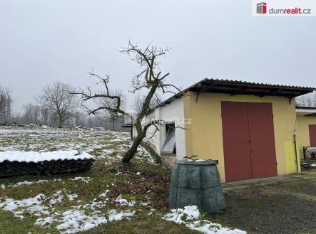 2 | Pronájem - malý objekt/garáž