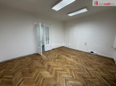 3 | Pronájem - kanceláře, 35 m²