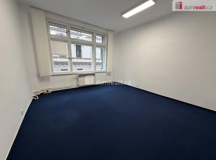 2 | Pronájem - kanceláře, 143 m²
