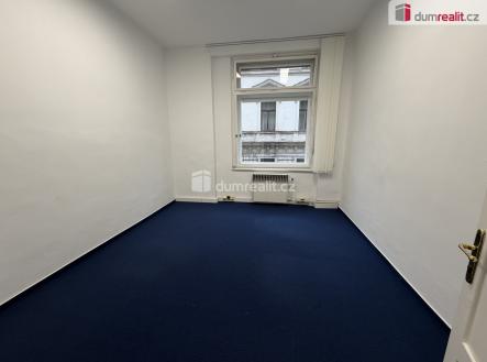 3 | Pronájem - kanceláře, 143 m²