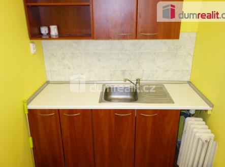 4 | Pronájem - obchodní prostor, 15 m²