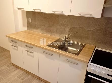 2 | Pronájem bytu, 1+1, 42 m²