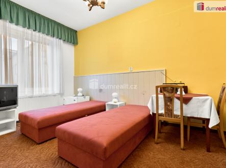 2 | Prodej - dům/vila, 397 m²