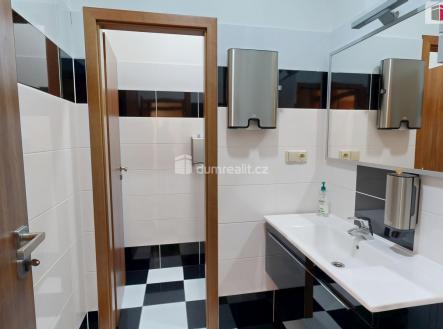 3 | Pronájem - kanceláře, 126 m²