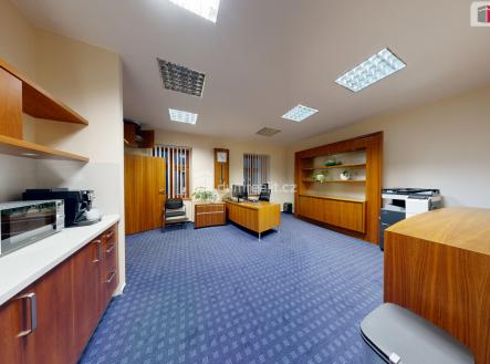 1 | Pronájem - kanceláře, 67 m²