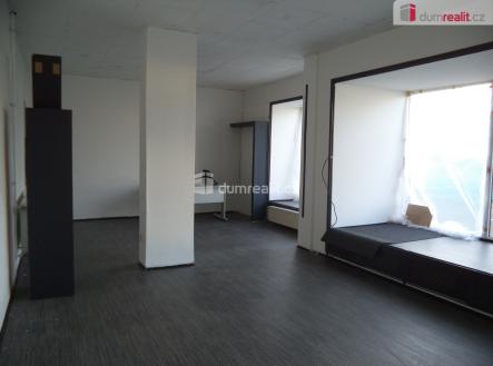 2 | Pronájem - obchodní prostor, 98 m²