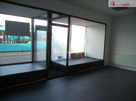 3 | Pronájem - obchodní prostor, 98 m²