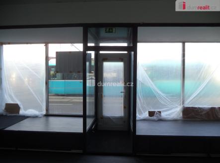 4 | Pronájem - obchodní prostor, 98 m²