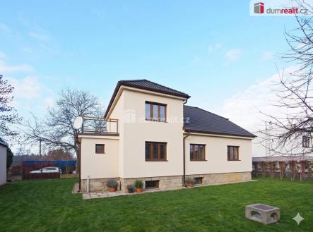 4 | Prodej - dům/vila, 140 m²