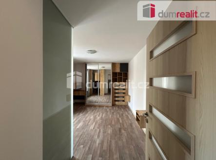 8 | Pronájem bytu, 2+1, 60 m²