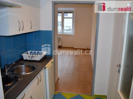 4 | Prodej bytu, 1+kk, 27 m²