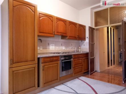 4 | Pronájem bytu, 1+1, 37 m²