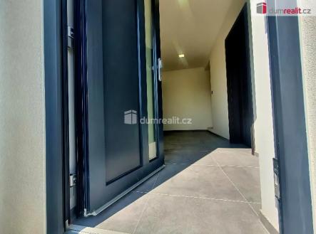 4 | Prodej - dům/vila, 117 m²