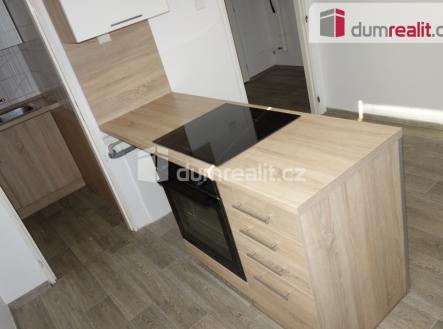 1 | Pronájem bytu, 2+kk, 38 m²