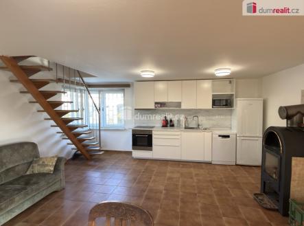 3 | Pronájem - dům/vila, 97 m²