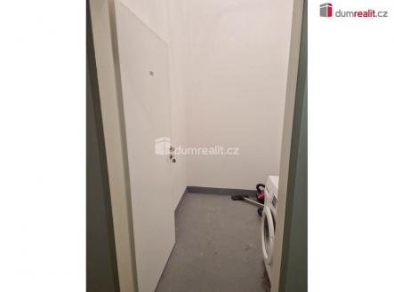 2 | Pronájem - malý objekt/garáž