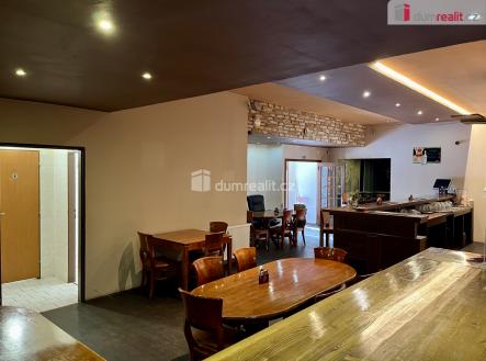 3 | Pronájem - obchodní prostor, 208 m²