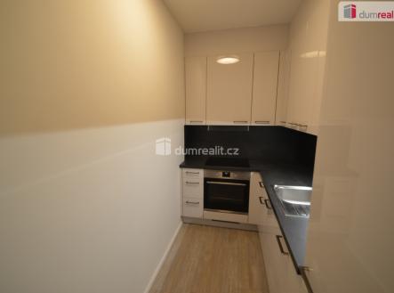 2 | Pronájem bytu, 2+kk, 66 m²