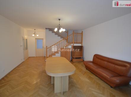 3 | Pronájem - dům/vila, 166 m²