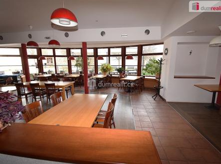2 | Pronájem - restaurace, 230 m²
