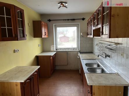 3 | Prodej - dům/vila, 614 m²