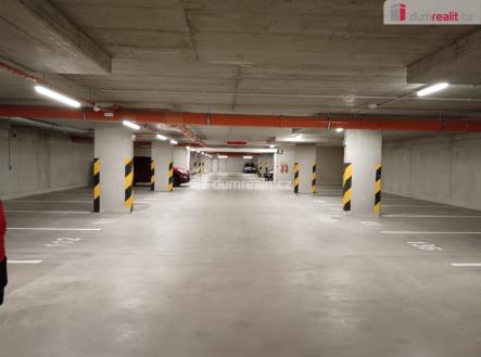 1 | Pronájem - malý objekt/garáž