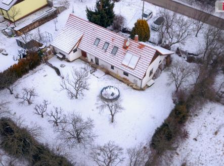 2 | Prodej - dům/vila, 180 m²