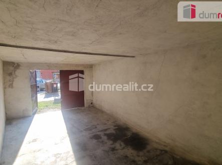 3 | Pronájem - malý objekt/garáž