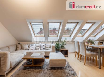 4 | Prodej bytu, 2+kk, 62 m²