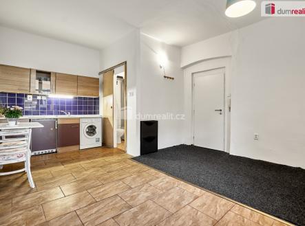 Pronájem bytu, 1+kk, 21 m²