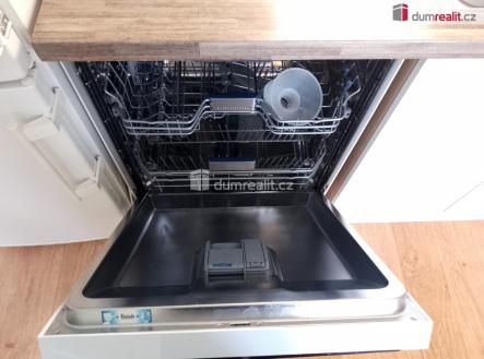 4 | Pronájem bytu, 2+1, 61 m²