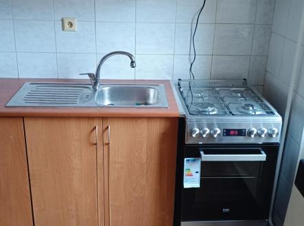 3 | Pronájem bytu, 1+1, 44 m²