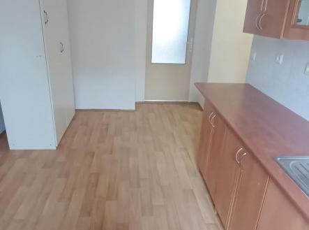4 | Pronájem bytu, 1+1, 44 m²