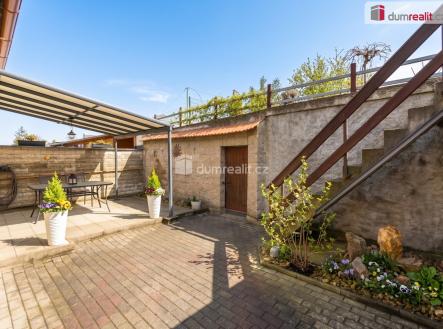 2 | Prodej - dům/vila, 122 m²