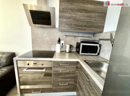 3 | Pronájem bytu, 2+kk, 52 m²