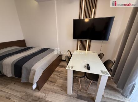 4 | Pronájem bytu, 2+kk, 52 m²