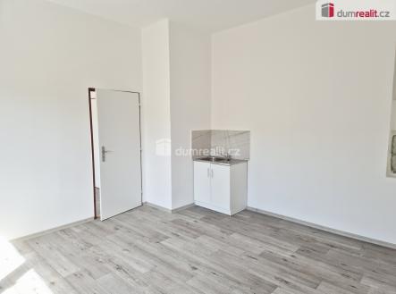 2 | Pronájem - jiné, 31 m²