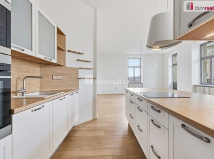 2 | Prodej bytu, 4+kk, 112 m²