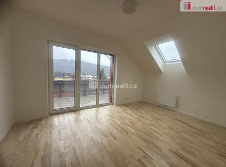 3 | Pronájem bytu, 3+kk, 82 m²